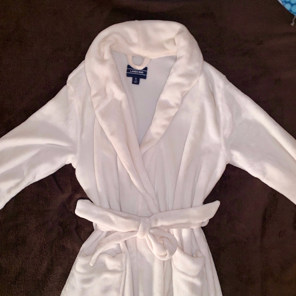 Super Soft Cream Robe